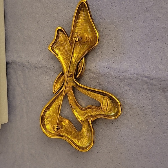 Vintage GoldTone Monet Brooch